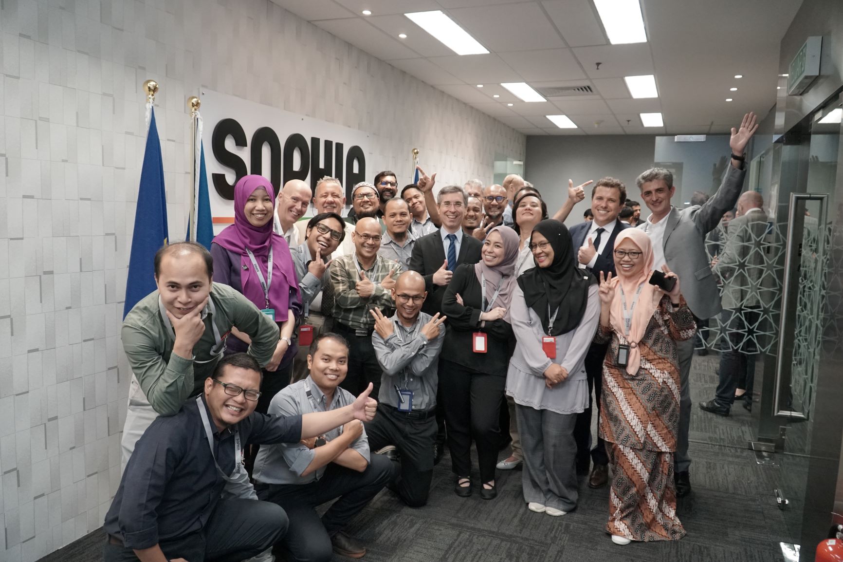 The team of Sophia Engineering Malaysia with His Excellency M. Frédéric Laplanche, the Ambassador of France in Malaysia